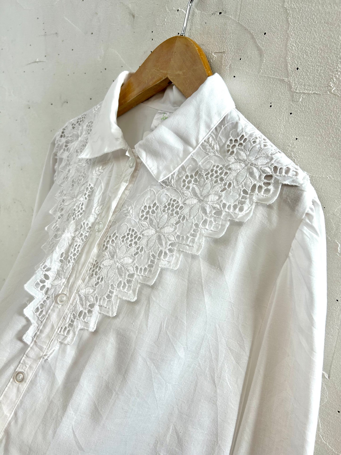 Vintage White Blouse  [H28743]