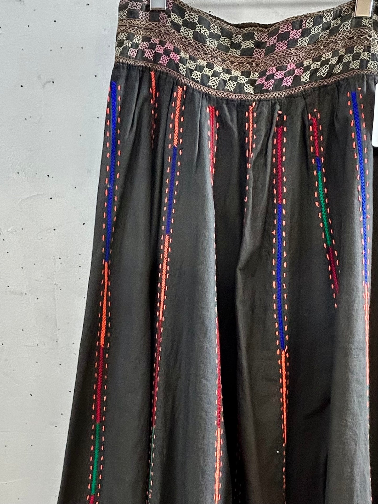 Vintage Embroidery Skirt [F27804]