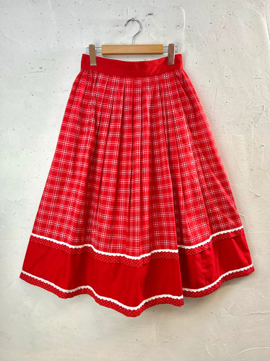 Vintage Skirt Made in Austria [D30060]