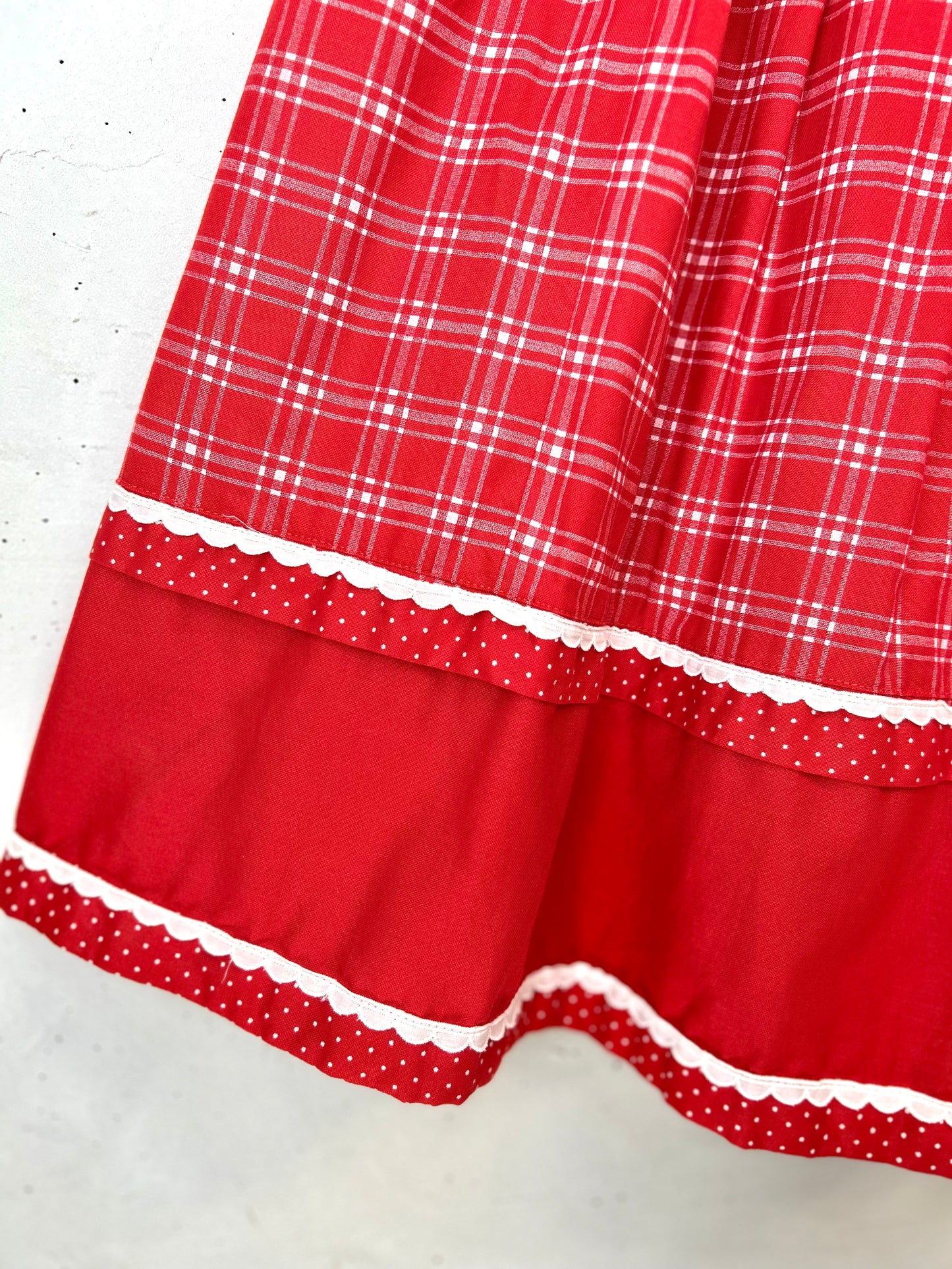 Vintage Skirt Made in Austria [D30060]