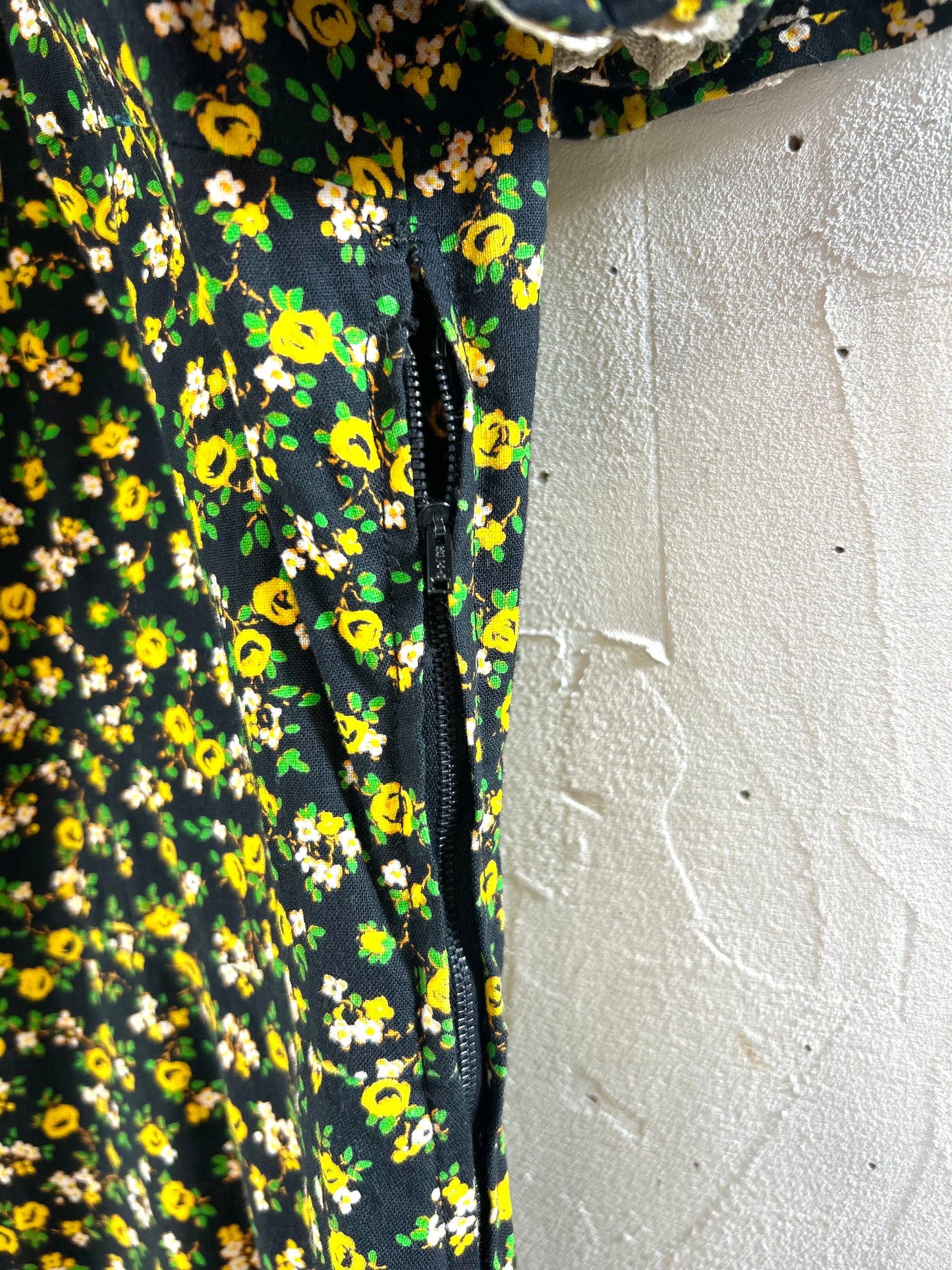 Vintage Flower Dress  [A29424]