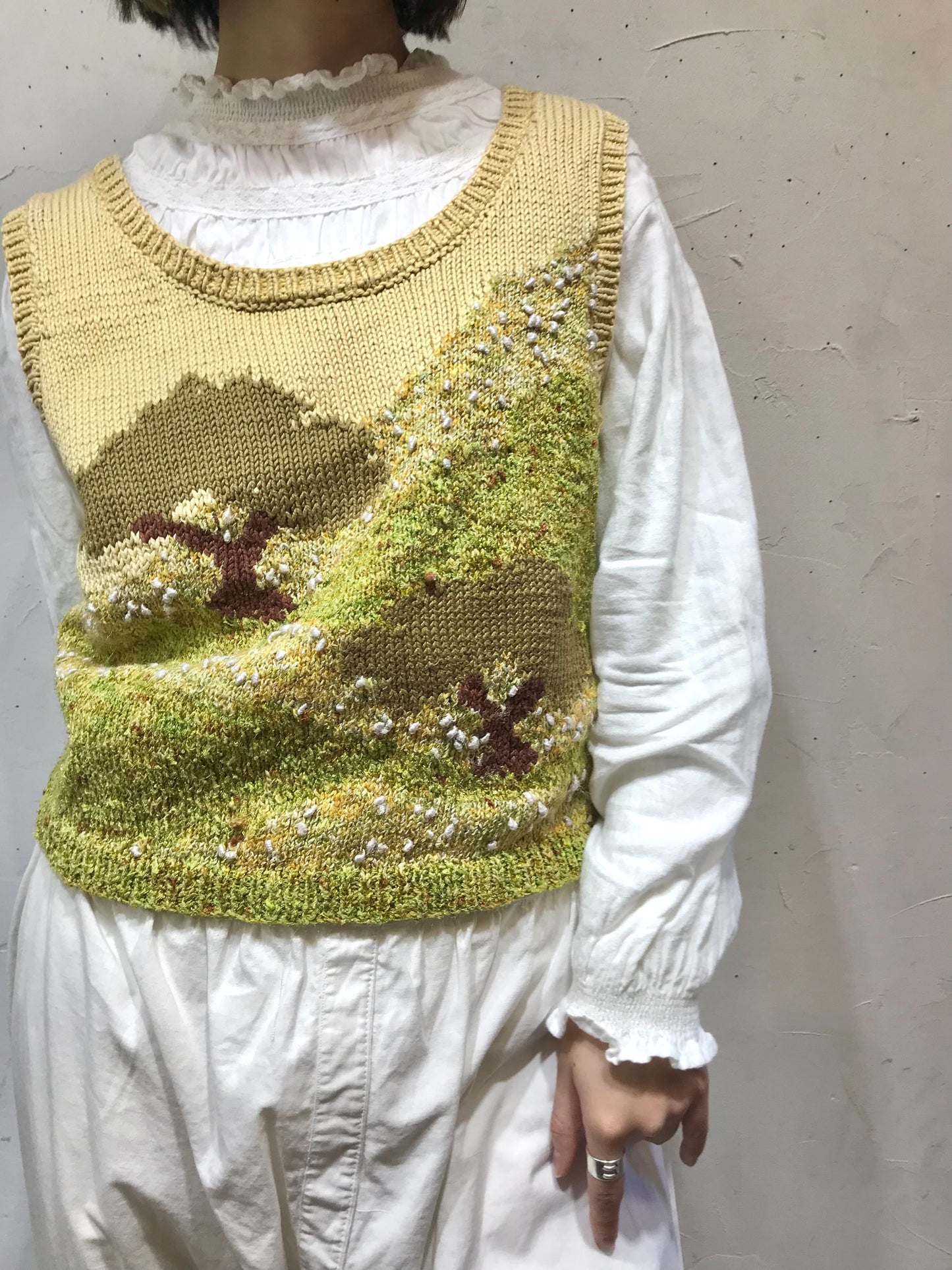 Vintage Knit Vest [A26100]