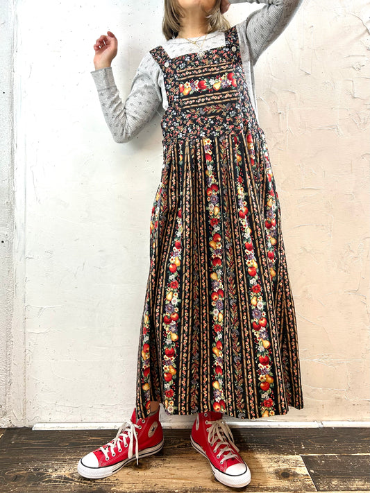 Vintage Over Dress MADE IN USA [K28999]