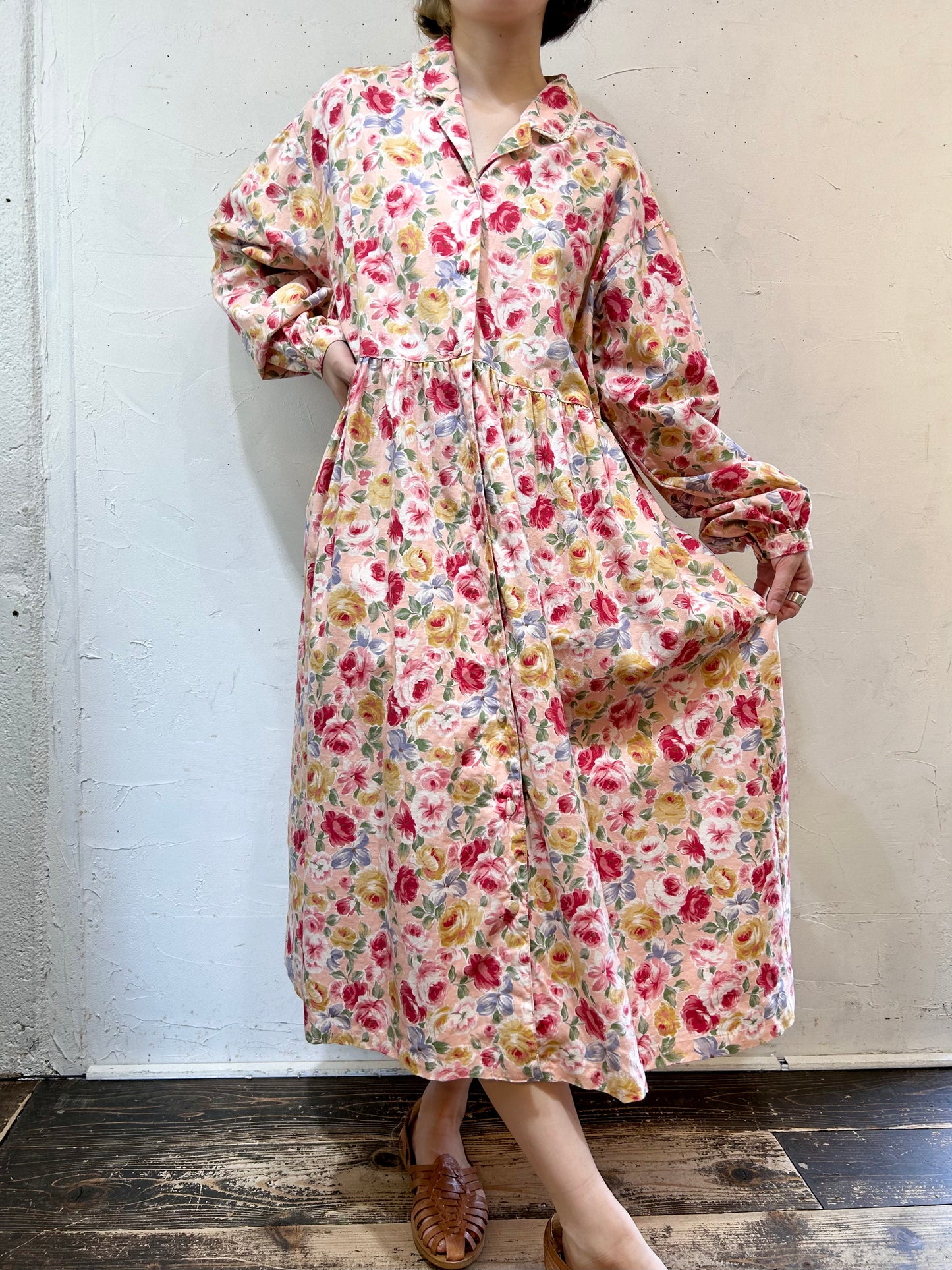 Vintage Flower Dress [K25444]