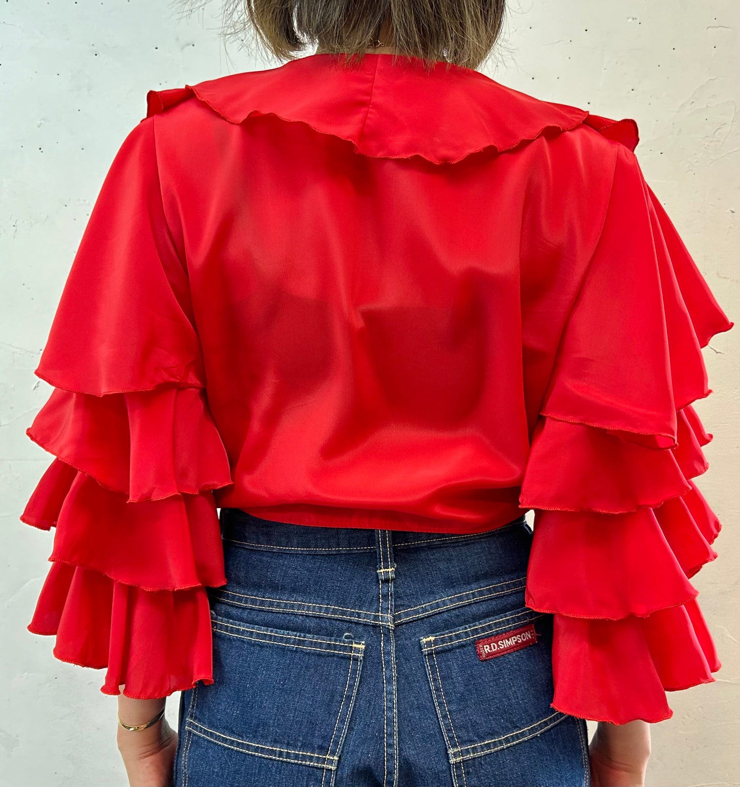 Vintage Ruffle Blouse [E27227]