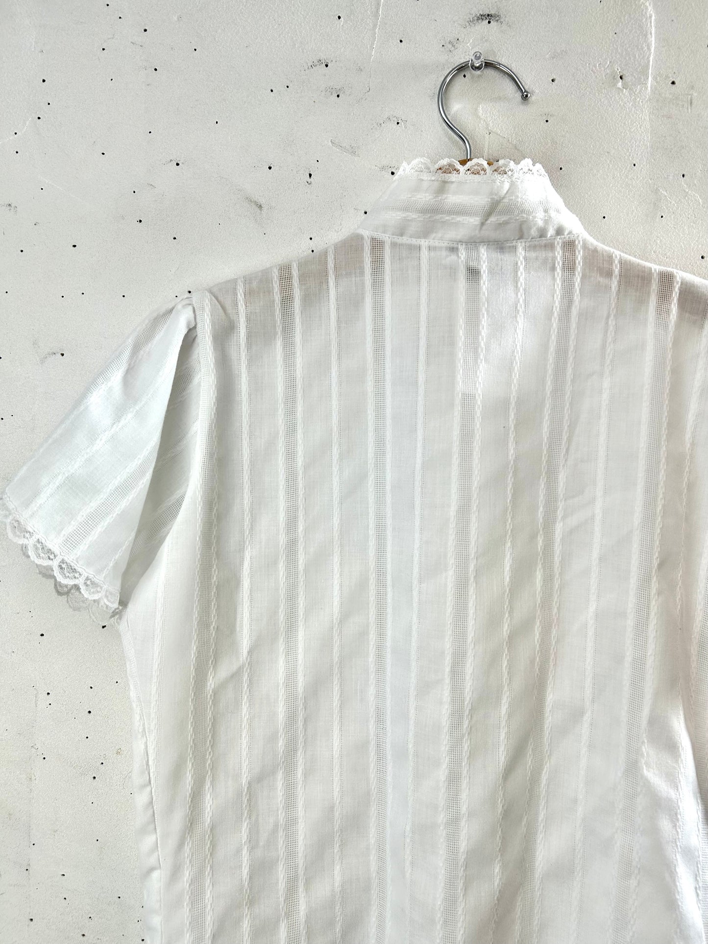 Vintage White Blouse [C29872]