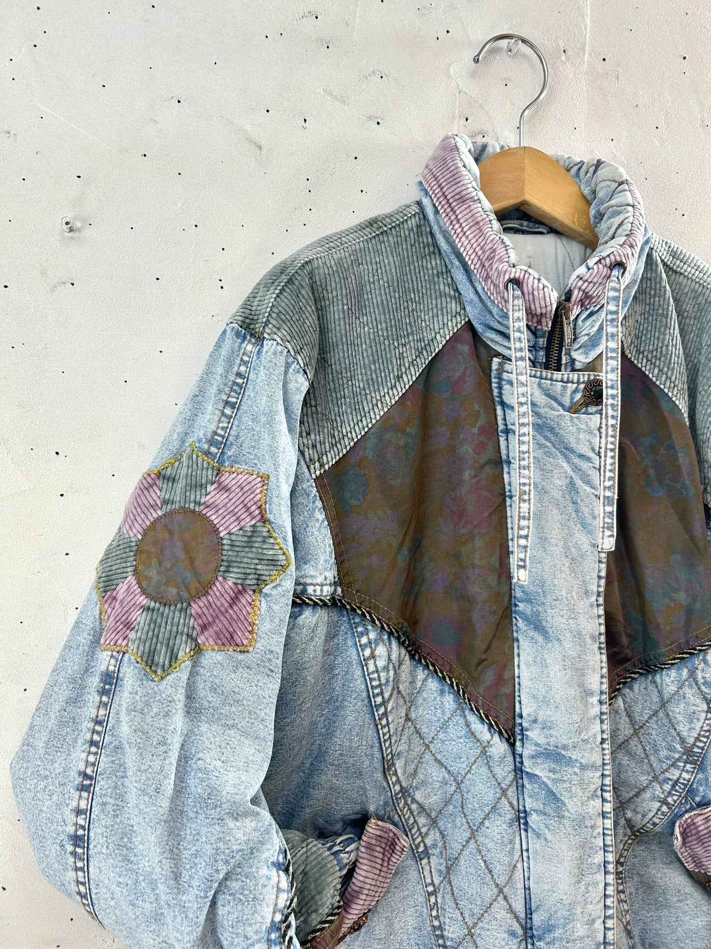 Vintage Denim Jacket [A24450]