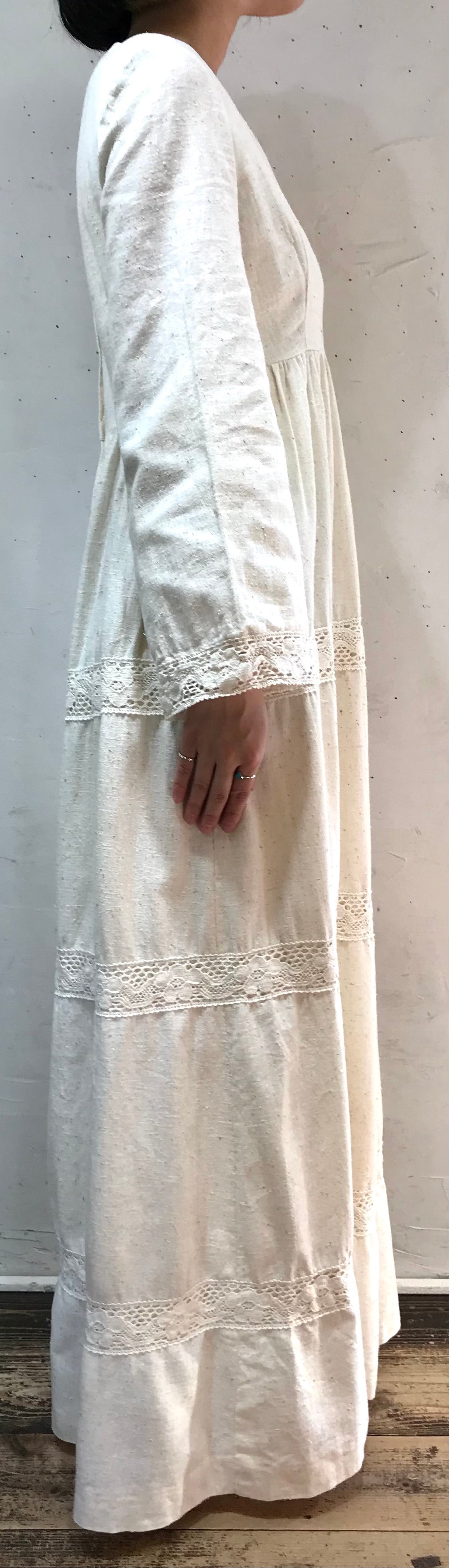 ’70s Vintage Dress [J25253]