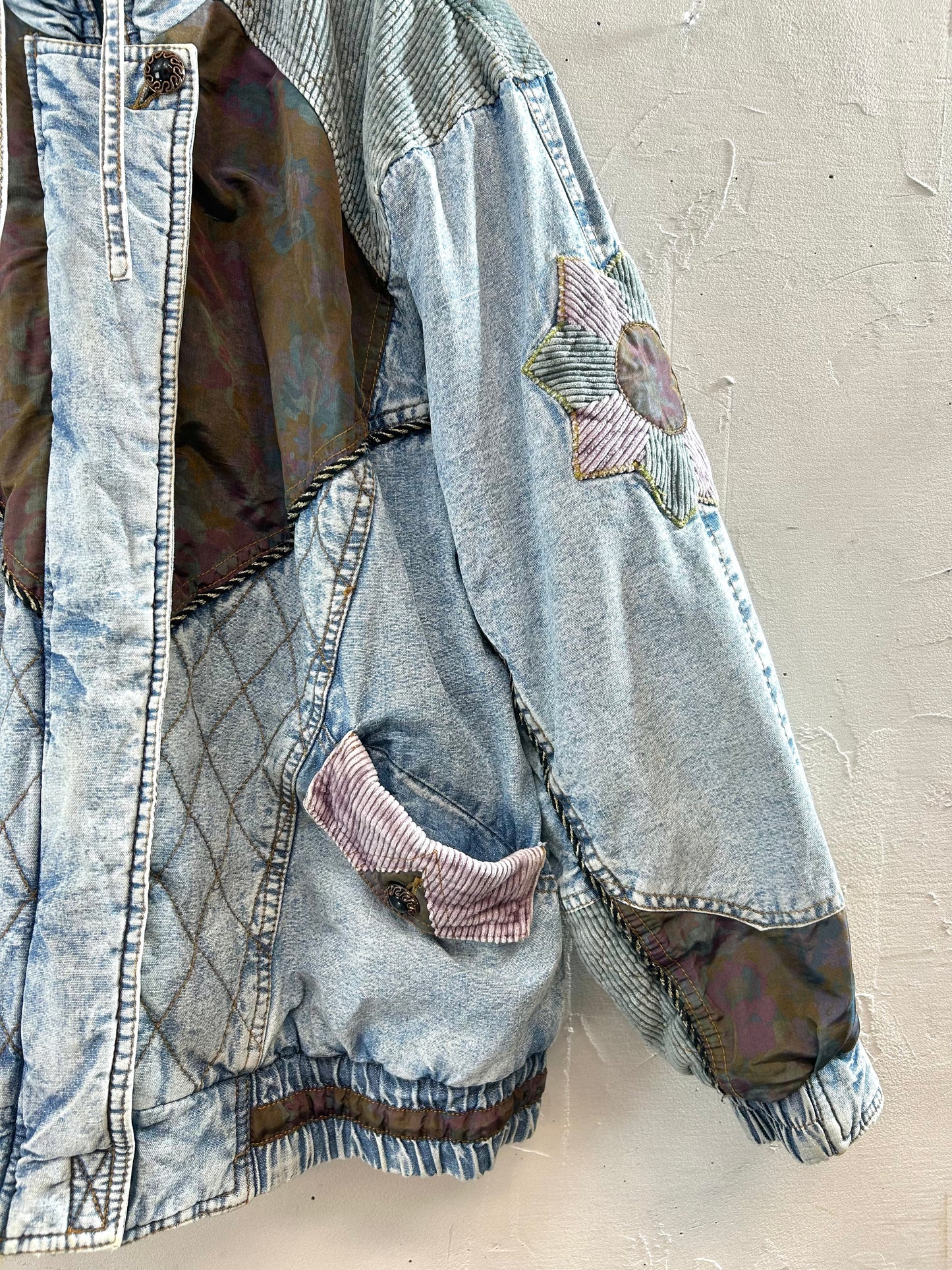 Vintage Denim Jacket [A24450]