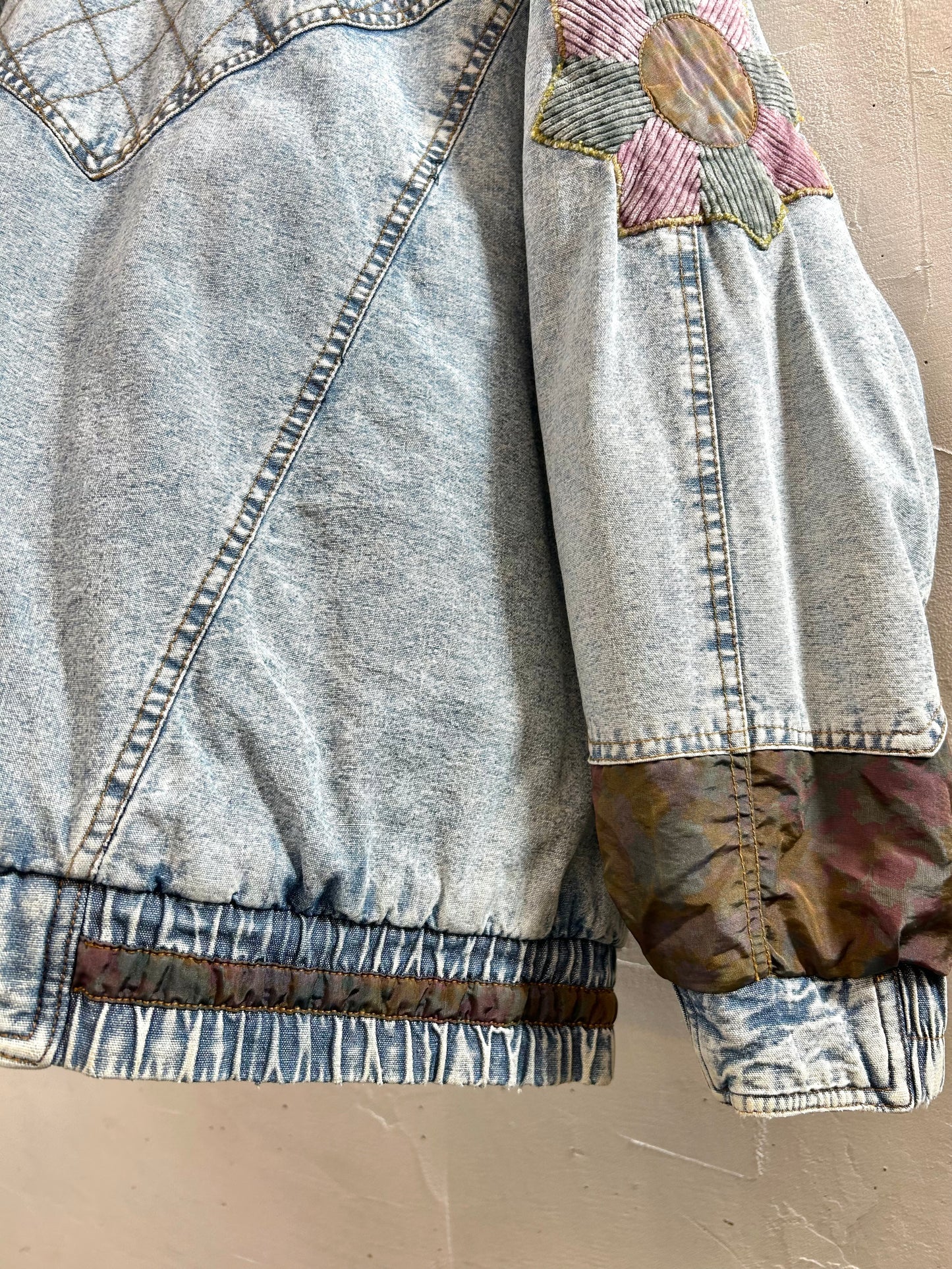 Vintage Denim Jacket [A24450]