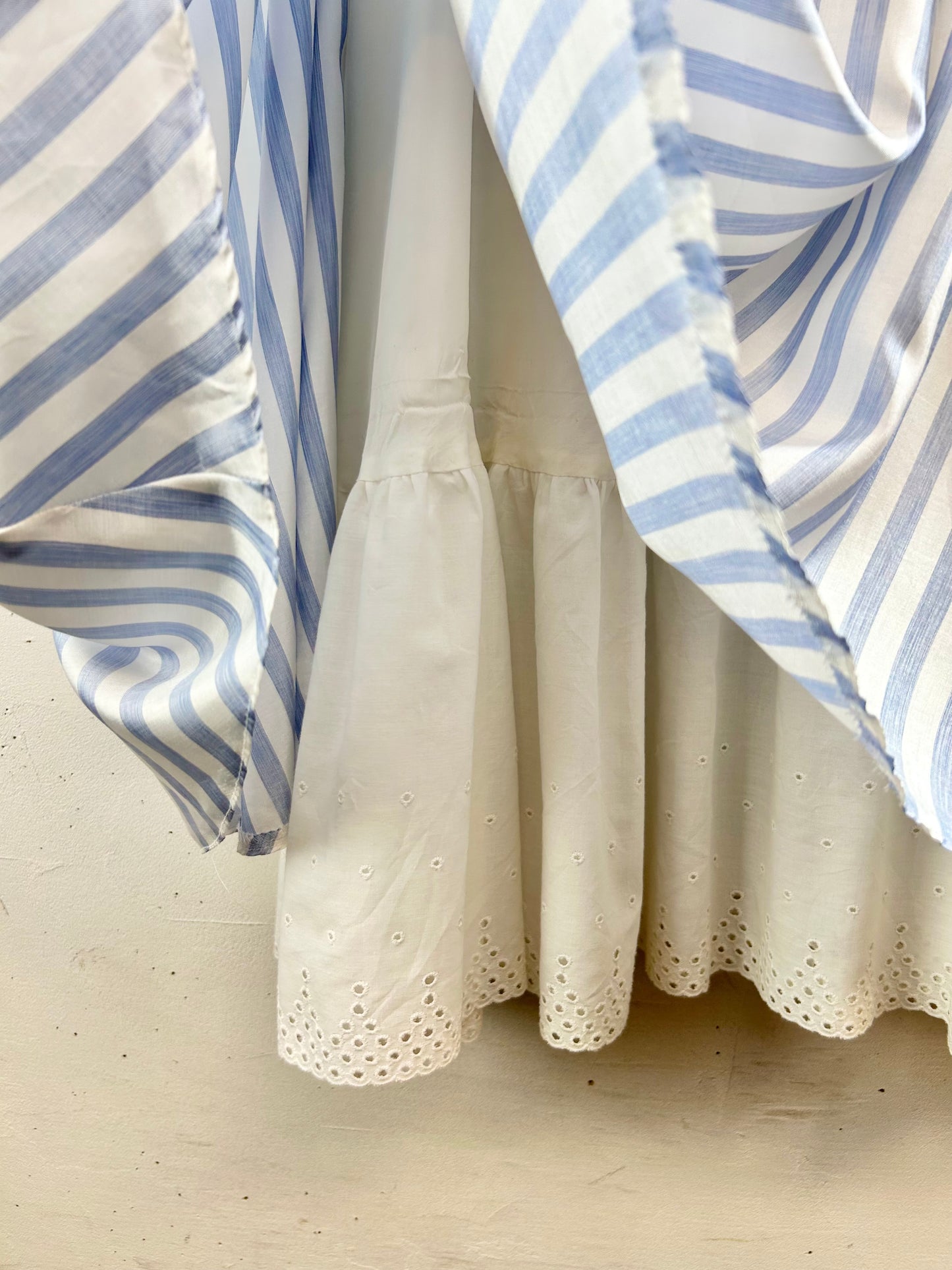 Vintage Stripe Skirt  MADE lN W.GERMANY [E30289]