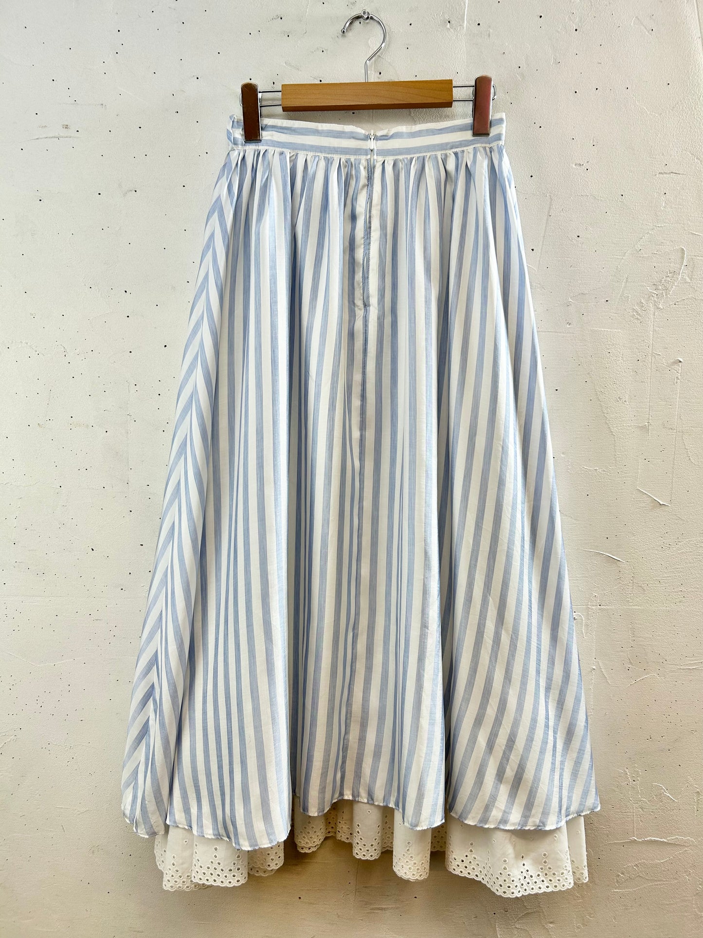 Vintage Stripe Skirt  MADE lN W.GERMANY [E30289]