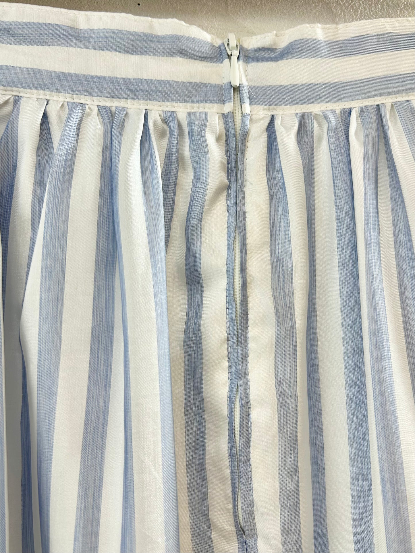 Vintage Stripe Skirt  MADE lN W.GERMANY [E30289]