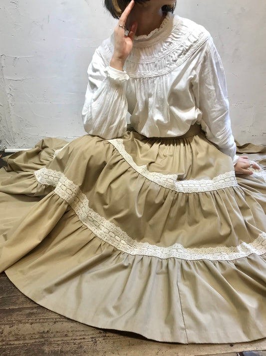 Vintage Tiered Skirt [A26103]