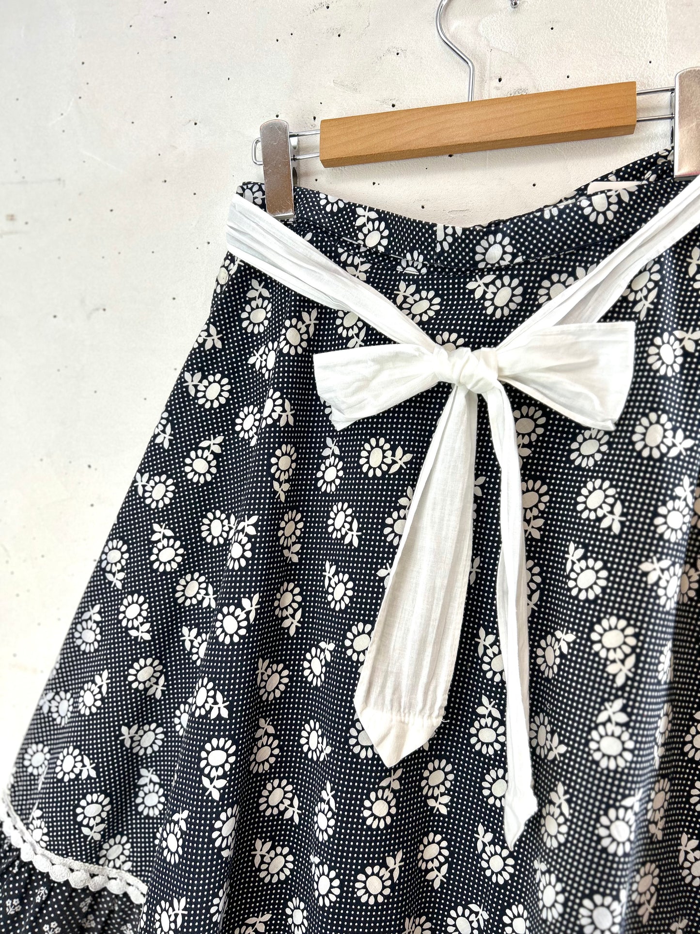 Vintage  Apron [C29870]