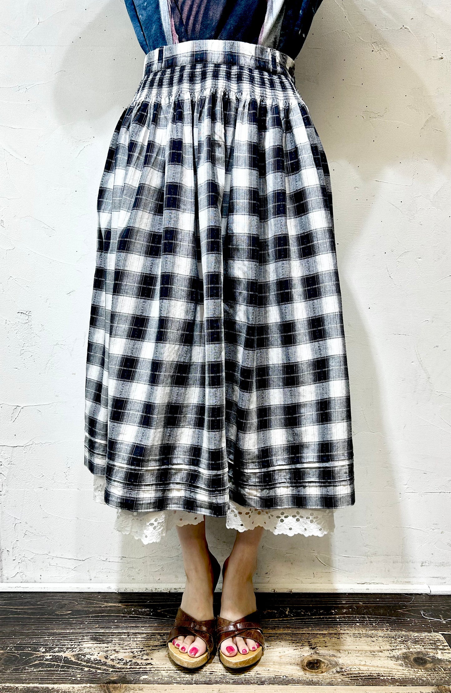 Vintage Tyrol Plaid Skirt [H24719]