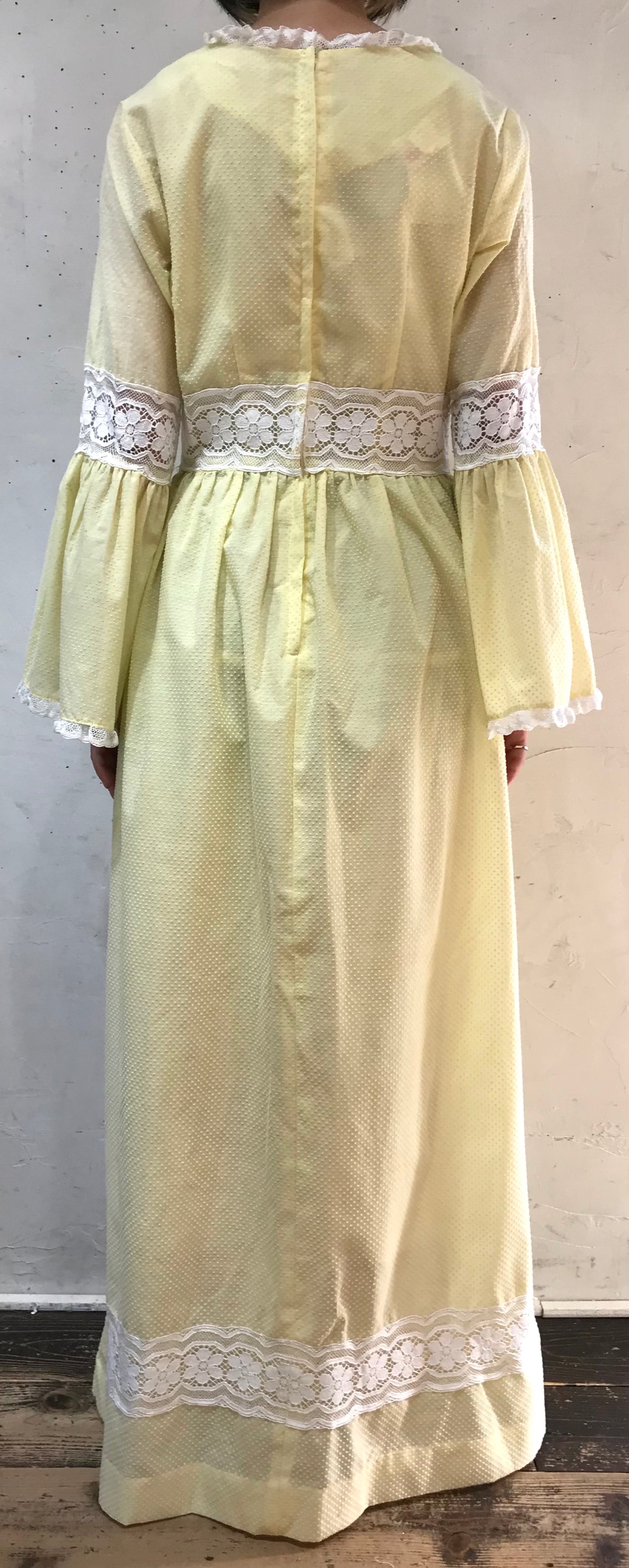 ’70s Vintage Dress [J25251]