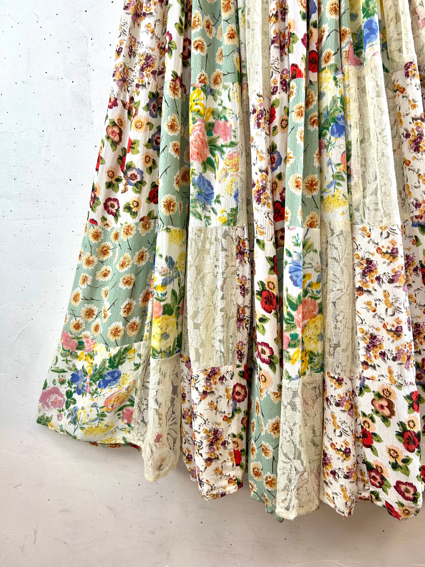 Vintage Patchwork Skirt  [C29654]